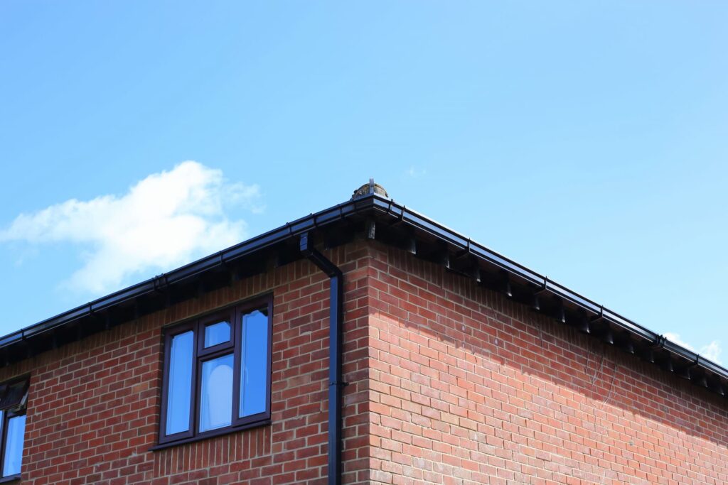 Local gutter cleaning company Local gutter cleaning company South West London
